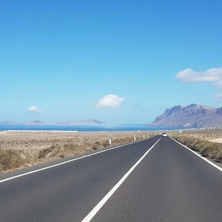 Salitre-1ª Línea De Mar Famara