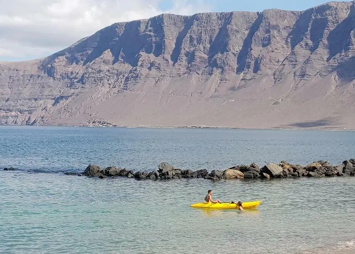 Salitre-1ª Linea De Mar פאמארה