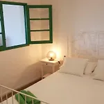 Salitre-1ª Linea De Mar Tatil Evi Famara